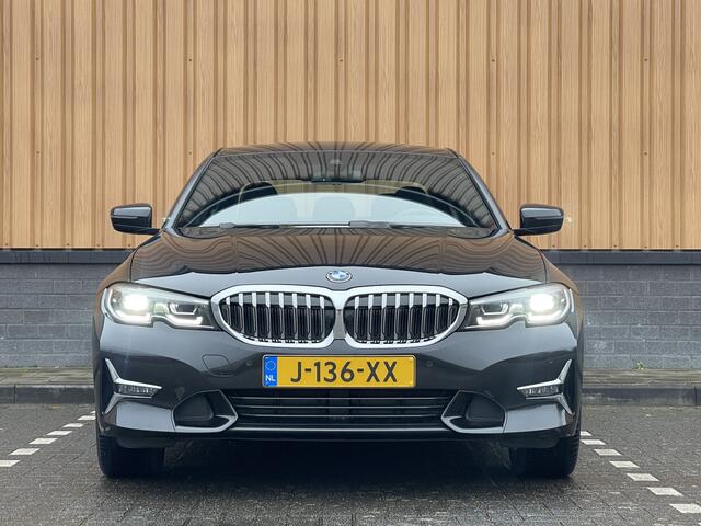 BMW 3-SERIE 318i High Executive Edition | Apple Carplay | Sfeerverlichting | Keyless Go | Stop&Go | Airconditioning | Parkeersensoren |