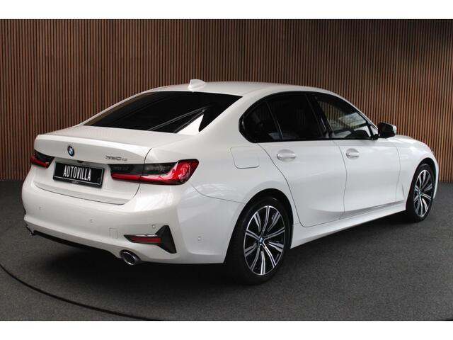 BMW 3-SERIE 320e Leer Navi Camera ACC PDC Virtual Climate (3-zone) Sportstoelen LM velgen BTW auto!