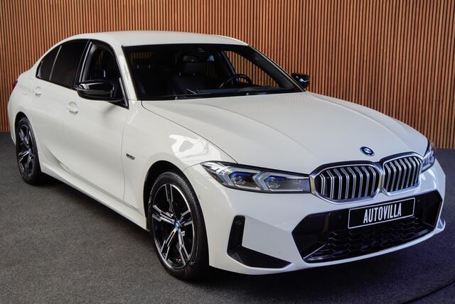 BMW 3-SERIE 320e M-sport HUD Leer Navi Camera ACC Matrix LED Laser PDC Virtual Climate (3-zone) Zwarte binnenhemel Sportstoelen LM velgen Facelift model! BTW auto!
