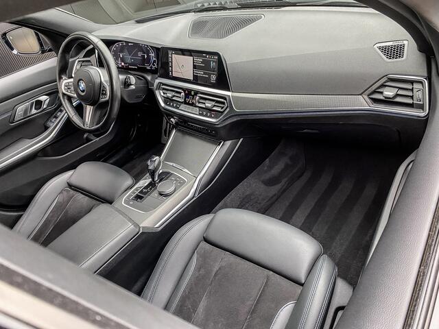 BMW 3-SERIE Touring 320e 204PK High Executive M-Sport | LASER | HEAD-UP | KEYLESS | SHADOW LINE | SPORTSTOELEN |