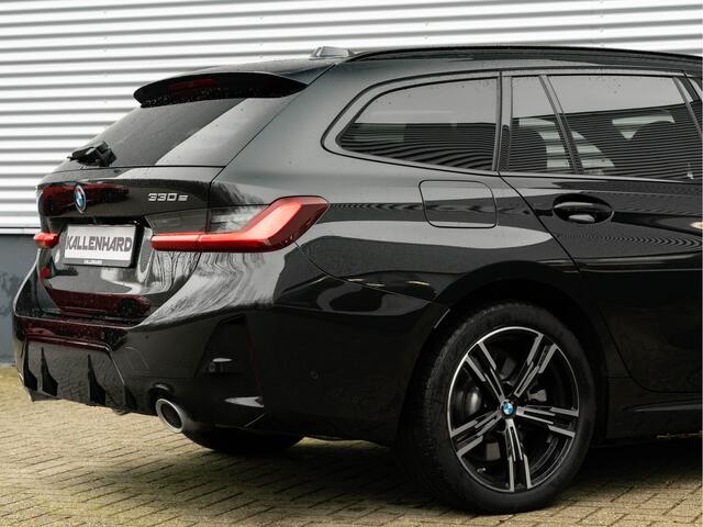 BMW 3-SERIE Touring 330e M-Sport - Long Range - Trekhaak - Getint Glas - Comfort Access
