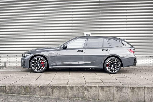 BMW 3-SERIE Touring 330e