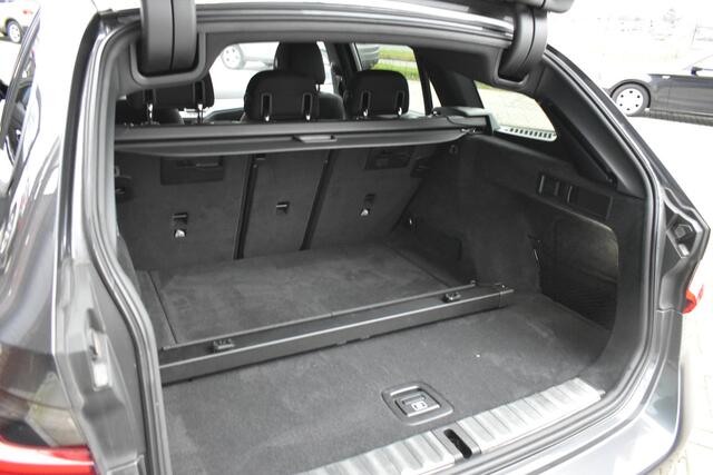 BMW 3-SERIE Touring 318d Executive