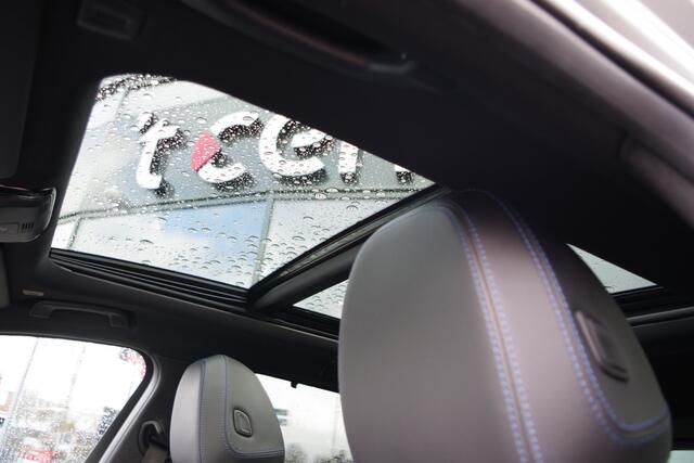 BMW 3-SERIE Touring 330e 293 PK xDrive M Sport PHEV, Panoramadak, Adap. Cruise Control, Memory, Head-Up