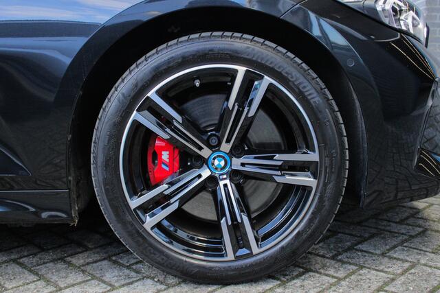 BMW 3-SERIE Touring 330e M Sport Edition |trekhaak|pano|memory|leder|ACC|