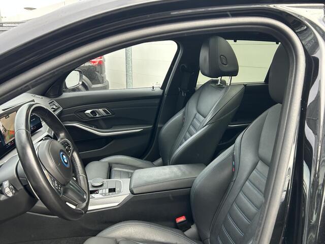 BMW 3-SERIE Touring 330e xDrive | HIGH Executive | M-Sport | Schuif/Kantel-Dak