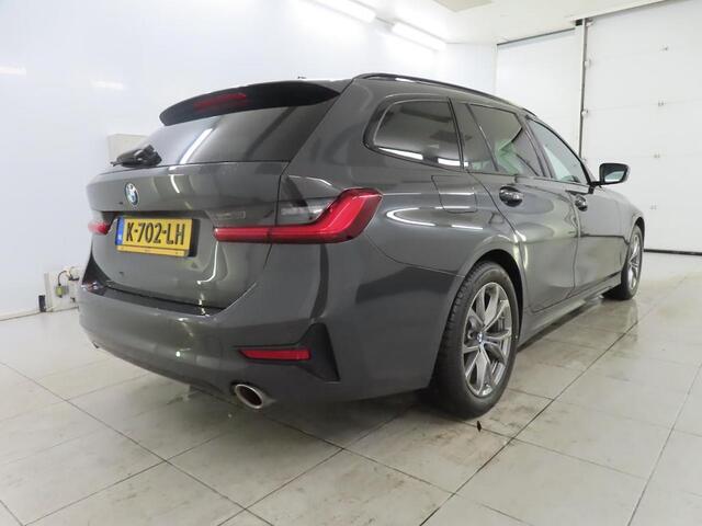 BMW 3-SERIE TOURING 320i HIGH EXECUTIVE EDITION I SPORTLINE I SCHUIFDAK I LEDEREN BEKLEDING I STOELVERWARMING