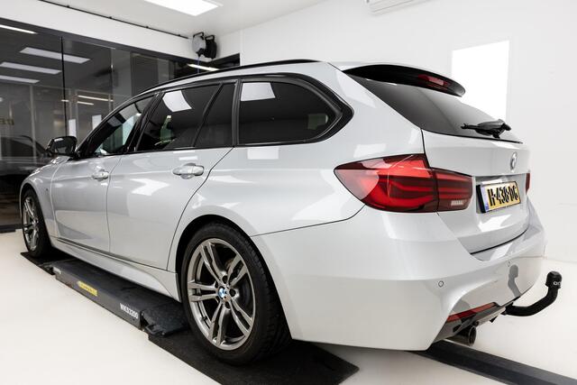 BMW 3-SERIE Touring 318i M Sport, HK Sound, Trekhaak, PDC, Digitale Dash!