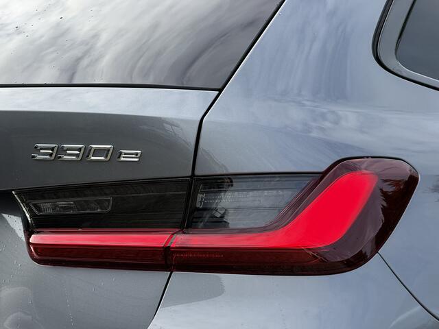 BMW 3-SERIE Touring 330e | M-Sport Pro | 19'' | Camera | HiFi