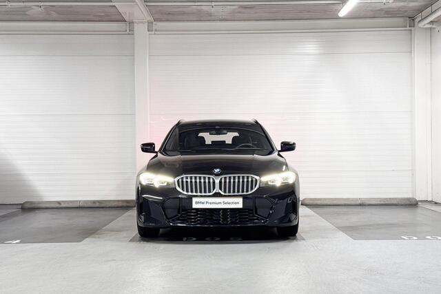 BMW 3-SERIE Touring 318i | M-Sport | Stoelverwarming | Trekhaak