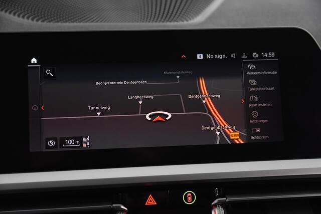 BMW 3-SERIE Touring *1ste Eigenaar*Navigatie*Leer*Stoelverwarming*Carplay* 318i