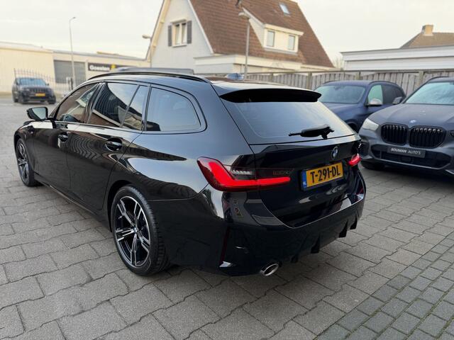 BMW 3-SERIE Touring 318i M-SPORT NL Auto