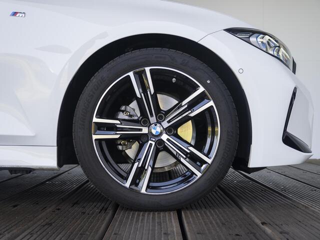 BMW 3-SERIE Touring 320i | M Sportpakket | Elektrisch verwarmde voorstoelen | Sportstoelen | Ekris Selection