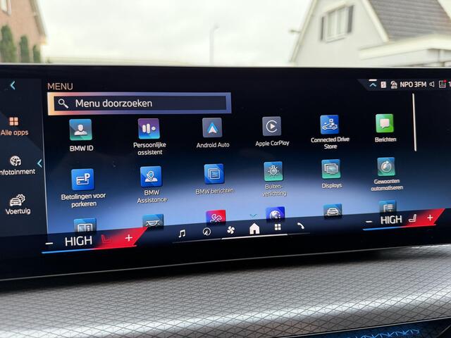 BMW 3-SERIE Touring 330i xDrive M-Sport Leder|AdaptiefCruise|HiFi