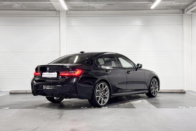 BMW 3-SERIE Sedan 318i | M-Sport Pro | Hifi System | Adaptive LED
