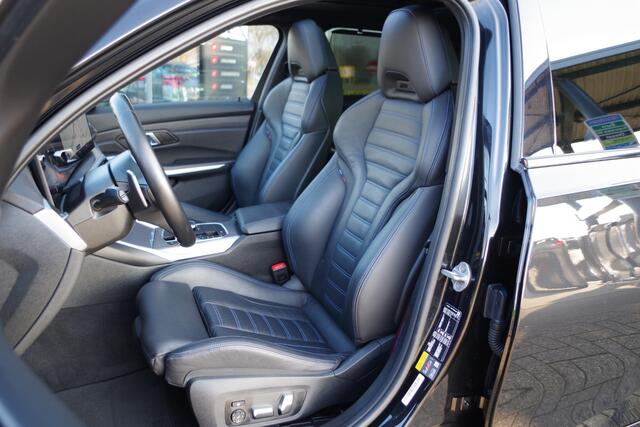 BMW 3-SERIE Touring 330e 293 PK xDrive M-Sport Pro PHEV, Panoramadak, Kuipstoelen, Head-Up, Memory, Adap. Cruise Control