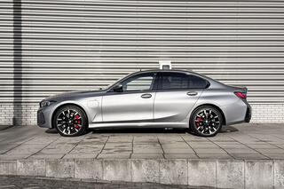 bmw-3-serie-sedan-330e-m-sportpakke