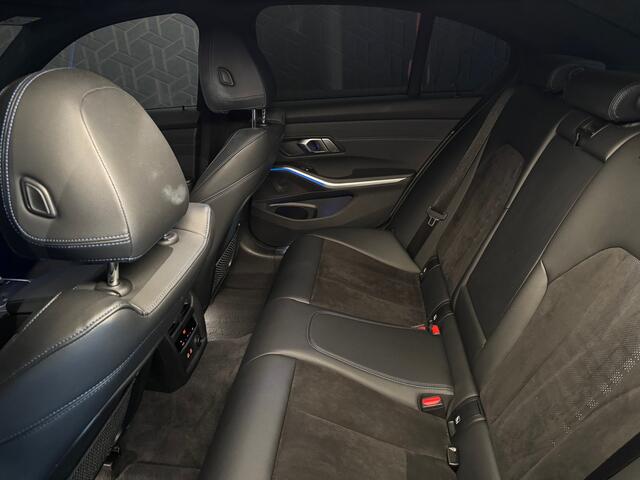 BMW 3-SERIE 330i Exe Edition | M-performance | CarPlay |