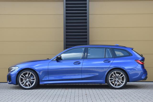 BMW 3-SERIE Touring M340i xDrive High Executive * Harman / Kardon * Sfeerverlichting * Laserlicht * 1e Eigenaar * Dealeronderhouden *
