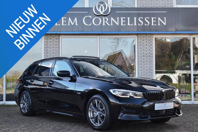 BMW 3-SERIE Touring 320e Panoramadak ACC Trekhaak Stuur/Stoelverwarmin
