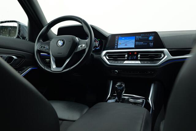 BMW 3-SERIE 318i Executive Edition | Shadow line | Automaat