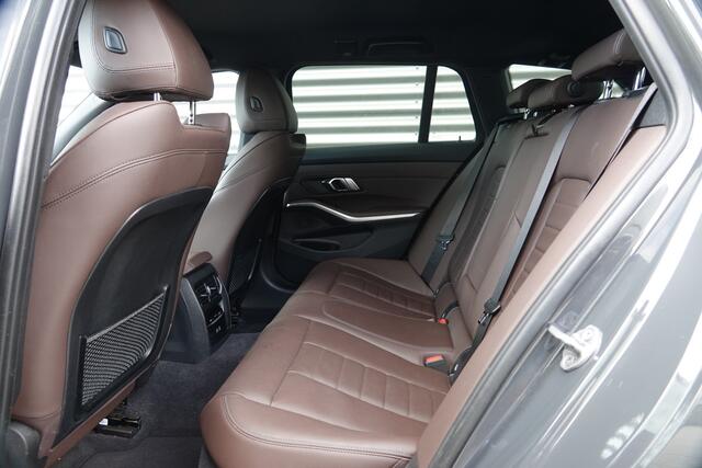 BMW 3-SERIE Touring 318i | M-Sport | DRAVITGRAU | Memory | DAB |