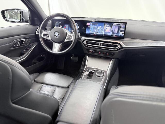 BMW 3-SERIE Touring 330e | M-Pakket | BMW LED | Panormadak | Curved Display | HUD | M-Sportstoelen | Ele.verstelbare stoelen + geheugen | Camera | DAB | Adaptieve Cruise Control | Ele. kofferdeksel |
