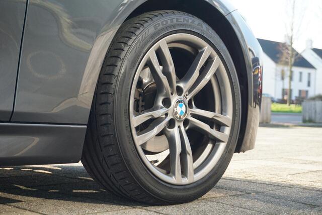 BMW 3-SERIE Touring 320i Edition M Sport Shadow Executive | PANO | Carplay | LEER