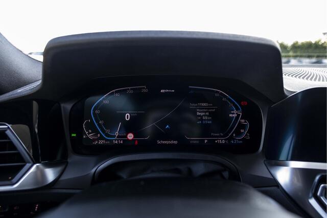 BMW 3-SERIE 330e High Executive M-Sport | E-Trekhaak | ACC