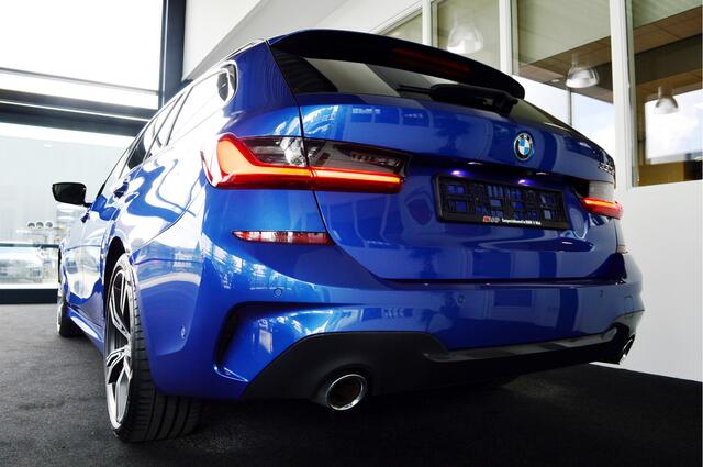 BMW 3-SERIE Touring 330e Hybride M-Sportedition | M-Kuipstoelen !