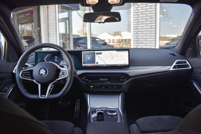 BMW 3-SERIE Touring 330i xDrive M-Sport ACC HiFi Stoelverwarming Apple