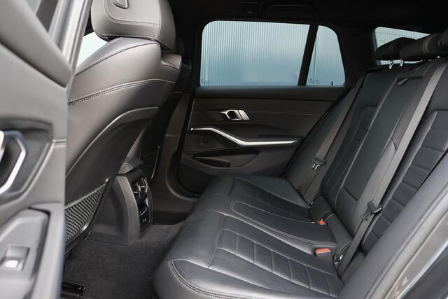 BMW 3-SERIE Touring 320e M Sport Business Edition Plus | Live Cockpit Prof. | Trekhaak elektr. | DAB+ | Stoelverwarming | Leer | HiFi audio | M-Pakket