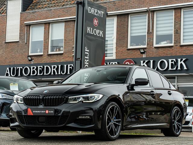 BMW 3-SERIE 330e xDrive High Exe M-Sport PANO HARMAN KARDON 360 CAMERA MEMORY STOEL TREKHAAK BOMVOL!!