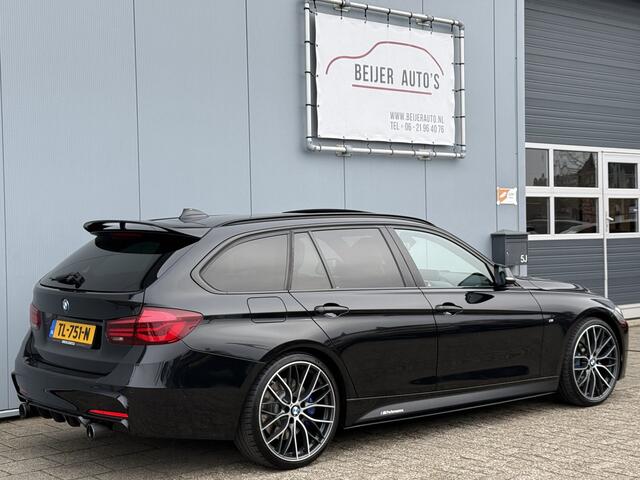 BMW 3-SERIE Touring 330i Edition Sport Line Shadow Executive Automaat