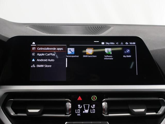 BMW 3-SERIE Touring 330i Executive Edition | M-Pakket | Panoramadak | Parkeerpakket | HUD | DAB | Hifi Speakersysteem | Sportstoelen | Rijassistentiepakket | LED | Interieurverlichtingspakket |