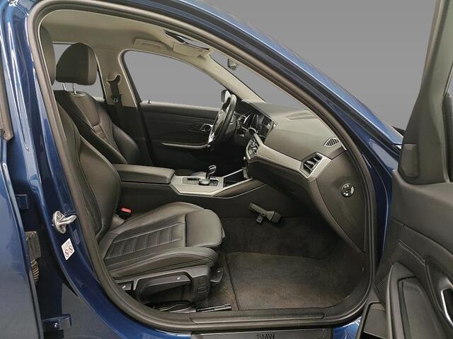 BMW 3-SERIE 320e Business Edition Plus 1e-Eig. & Keurig-Onderh. BOVAG-Garantie. NL-Auto.