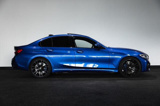 BMW 3-SERIE sedan 3er - 330e M Sport | Shadow | Pano | HuD |