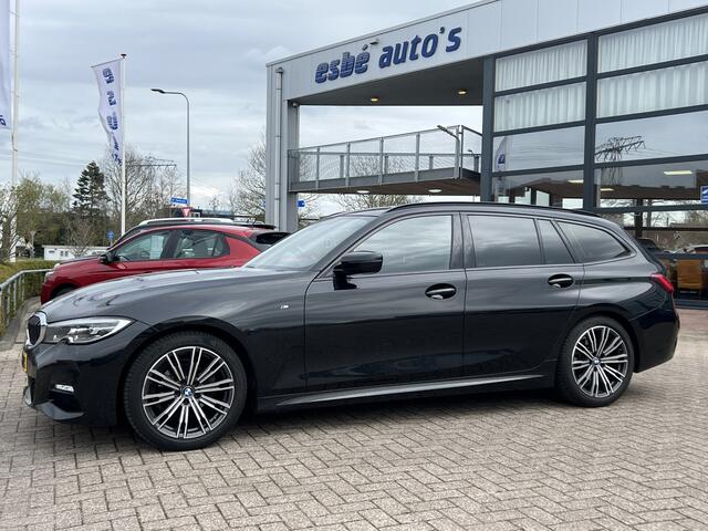 BMW 3-SERIE Touring 318i 2.0 M-Sport Business Edition Navigatie Trekhaak Sporstoelen Camera Carplay Life Cockpit Extra Getint Glas NL Auto