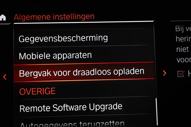 BMW 3-SERIE Touring M340i xDrive High Executive | COPILOT / COMFORT ACCES- PACK | LASER LED | PANORAMADAK | HEAD UP | 360 CAMERA | TREKHAAK | 20"