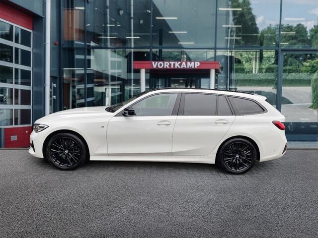 BMW 3-SERIE 318I SPORTLINE M-PAKKET LEDER/CAMERA/STOELVERW/E-KLEP/CRUISE/LED