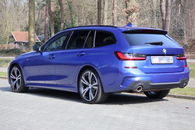 BMW 3-SERIE Touring 330i xDrive High Executive M-pakket | Pano | HUD | 19" | Laser | Keyless | Hifi | Camera | DAB | Elektr. stoel + mem | Alarm kl.3 | Etc.