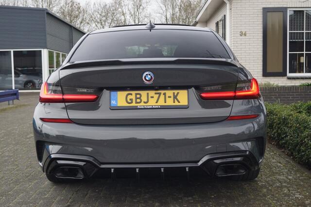 BMW 3-SERIE 330e (292pk) M340I Look Laser/HUD/HenK/Pano/Carbon
