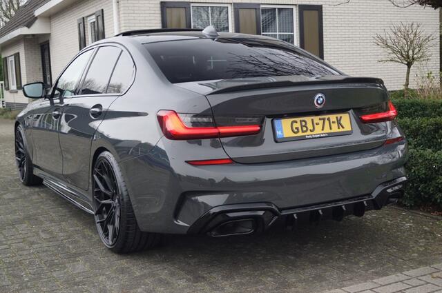 BMW 3-SERIE 330e (292pk) M340I Look Wheelforce/Laser/HUD/HenK/Pano/Carbon