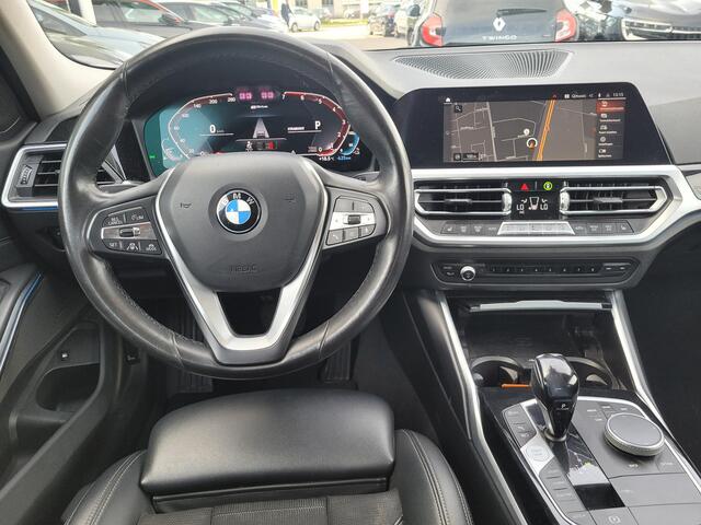 BMW 3-SERIE 330e Business Edition Plus Sportline | Harman Kardon | Stoelverwarming | Digital Dashboard | Led