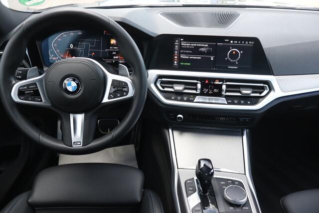 BMW 3-SERIE 320i Executive Edition - NL- Auto!! **Dravit-grau Metallic**