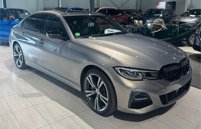 BMW 3-SERIE 330e M Sport |Head-Up|H&K|Pano|Laser|Driving|Trekhaak|