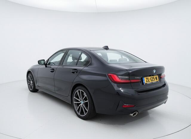 BMW 3-SERIE 320I EXECUTIVE ED, Virtual, Harman Kardon, Leder