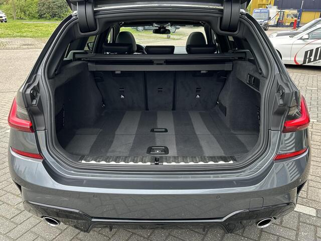 BMW 3-SERIE Touring 330i xDrive High Executive Edition M sport | Keyless | Laser | Panodak |