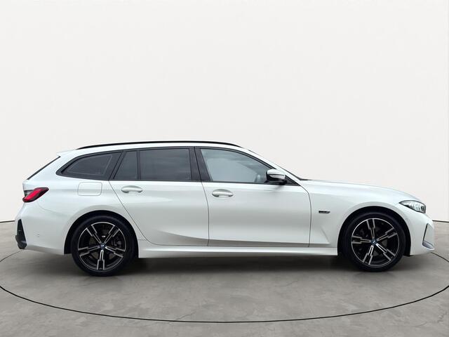 BMW 3-SERIE Touring 330e 292PK *FACELIFT* M-Sport Shadow Laser Alcantara Camera