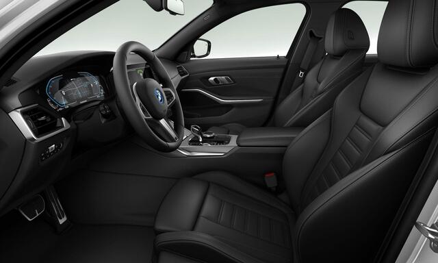 BMW 3-SERIE 330e M Sport - schuif/kanteldak - Head up - Elektrisch verwarmde/verstelbare stoelen - Hifi - Comfort Access - Cruise control - Active Guard Plus - Driving Assistant - Sportstoelen -